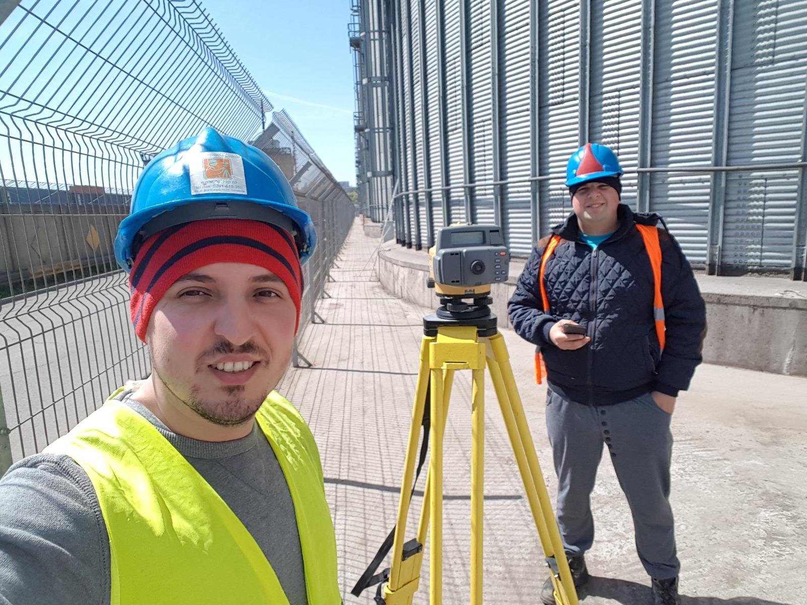 Echipă de topografie M&S TOP SURV CAD